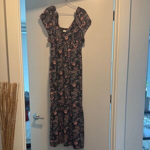 Universal Thread Dark Floral Maxi Dress